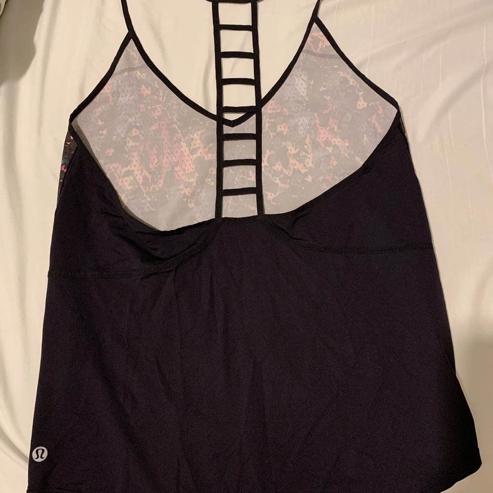 Women’s lululemon light running tank top.